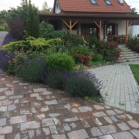 Vörösmál Vendégház Balatonfüred Kültér fotó